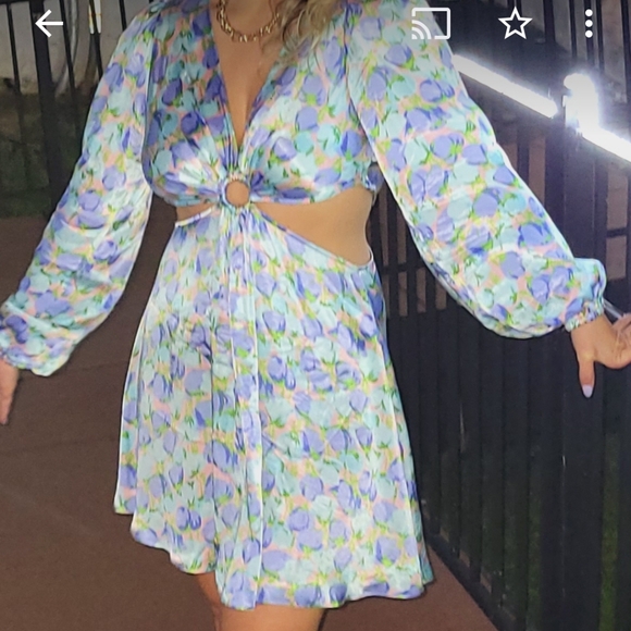 Topshop floral mini dress (Size 8) - Picture 6 of 7